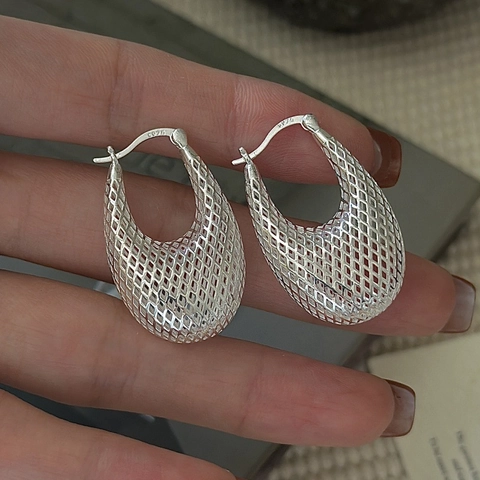 Vintage S925 Sterling Silver Hollow Mesh Hoop Earrings For Women Minimalist Irregular Geometric Water Drop Jewelry Accessory