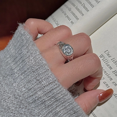 Vintage S925 Sterling Silver Hexagram Star Adjustable Open Ring For Women Hammered Texture Rhinestone Signet Finger Ring Jewelry