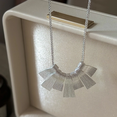 S925 Sterling Silver Brushed Geometric Fan Pendant Necklace Niche Design Vintage Texture Clavicle Chain For Women Jewelry Gift
