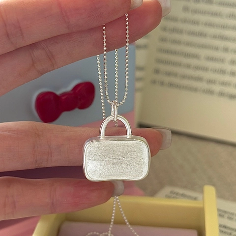 Collana con Ciondolo Borsa in Argento Sterling S925 Texture Spazzolata Design Minimalista Coreano Catena a Sfere Gioielli Donna
