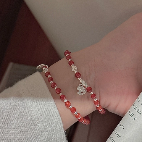 Braccialetto di Perline di Agata Rossa in Argento Sterling S925 per Donna Ciondolo Vintage Cavalluccio a Dondolo Bracciale in Corda Elastica
