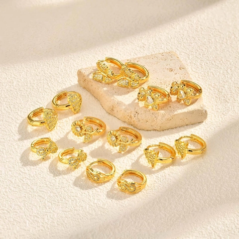 Pendientes de Aro de Cobre y Circonia Oro para Mujer Joyería de Moda Girasol Mariposa Oso Concha Infinito Árbol de Navidad