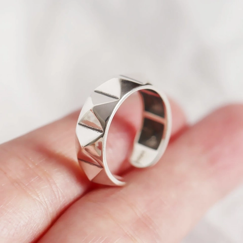 S925 Sterling Zilver Piramide Stud Open Ring Minimalistisch Punk Stijl Geometrisch Verstelbaar Vintage Zilver Sieraden