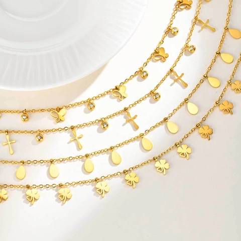 Collana con Ciondolo in Acciaio Inossidabile Geometrico Farfalla Croce Quadrifoglio Goccia per Donna Gioielli in Strass Oro