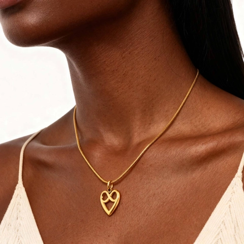 Collana con Pendente a Cuore Svuotato e Infinito in Acciaio Inossidabile da Donna Elegante Catena a Serpente Oro Gioielli Minimalisti