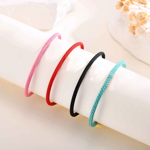 Bracciale Rigido Aperto Intrecciato Minimalista Con Cappucci Terminali in Rame Lucidato Per Donna Gioielli Fatti a Mano Moda Etnica