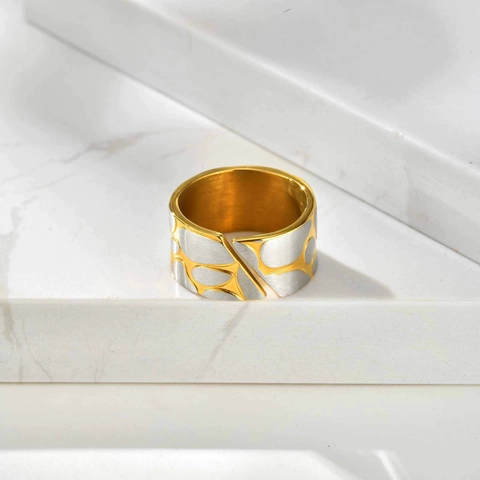 Onregelmatige Kiezel Tweekleurige Roestvrij Staal Open Ring Vrouwen Mode Goud Zilver Verguld Brede Band Geometrische Ring