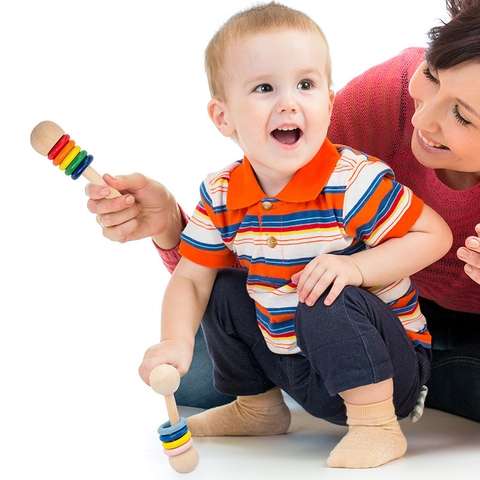 Sonaglio in Legno Montessori per Neonati Anelli Colorati Macaron Arcobaleno Allenamento Presa Manuale Sviluppo Sensoriale Giocattolo Musicale