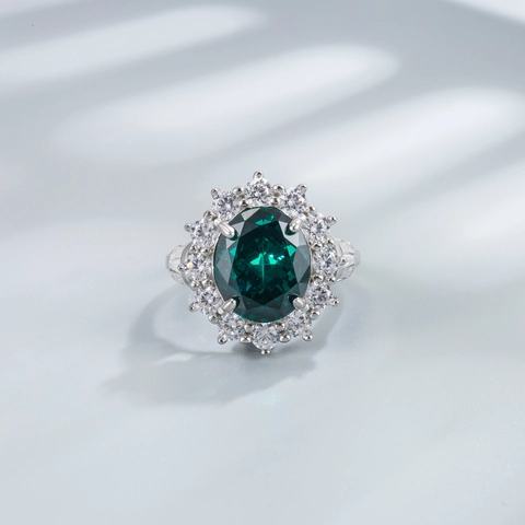 Elegante Anillo de Plata de Ley 925 con Diamantes de Imitación Talla Ovalada Zafiro Verde Piedra Púrpura Anillo de Banda para Mujer Joyería