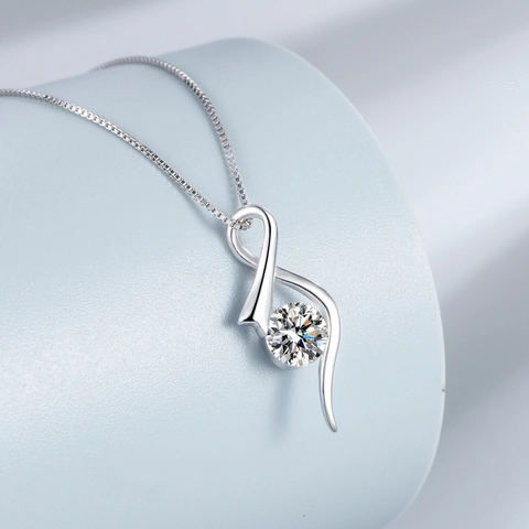Collar con Colgante de Corazón Ángel Pluma de Plata de Ley 925 para Mujer Collar de Cadena de Caja con Incrustaciones de Strass