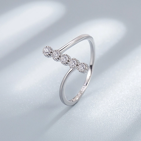 S925 Sterlingsilber Geometrischer Bypass Ring Für Damen Eingelegt Runde Zirkonia Gold Silber Plattiert Elegant Mode Schmuck Geschenk