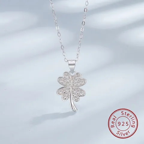 Collana con Ciondolo Quadrifoglio in Argento Sterling 925 per Donna Elegante Gioiello di Moda con Charm Fiore di Strass Scintillante