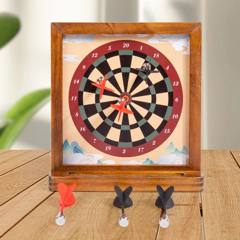 Set di Bersaglio Magnetico a Doppio Lato Con Telaio in Legno 6 Freccette Gioco di Interazione Desktop Per Bambini Adulti Casa Ufficio
