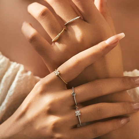 925 Sterling Silver Moissanite Ring For Women D Color VVS1 Brilliant Cut Round Stone Beaded Band Stackable Clover Ring Jewelry