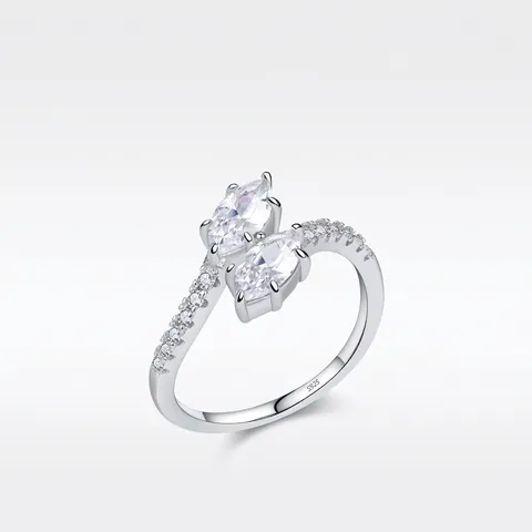 Elegant 925 Sterling Silver Ring For Women Marquise Cut Zirconia Inlaid Fashion Finger Ring Office Wedding Jewelry Gift