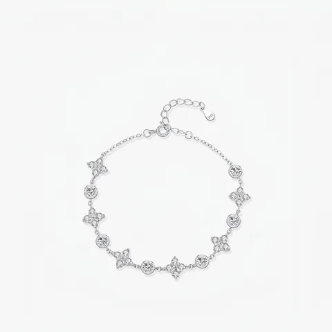 925 Sterlingsilber Vierblättriges Kleeblatt Zirkonia Armband Für Damen Elegant Blume Eingelegt Verstellbar Kettenschmuck
