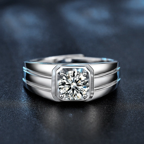 Men 925 Sterling Silver Moissanite Ring Adjustable 1 Carat Luxury Sparkling Engagement Wedding Band Minimalist Finger Ring Jewelry Gift