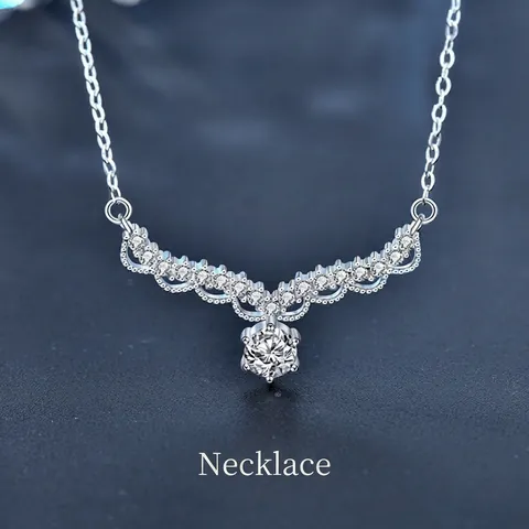Collana con Ciondolo a Forma di Corna in Argento Sterling 925 per Donna Moissanite a Forma di V Collana con Catena a Corno di Cervo Gioielli di Natale San Valentino