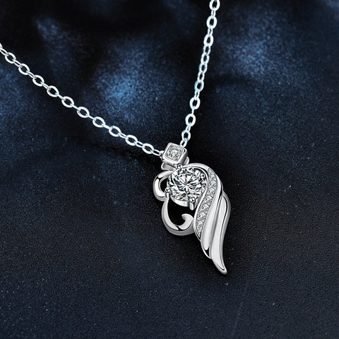 Collana con Ali di Angelo in Argento Sterling 925 Moissanite per Donna Elegante Ciondolo a Cuore Catena per Clavicola Gioielli