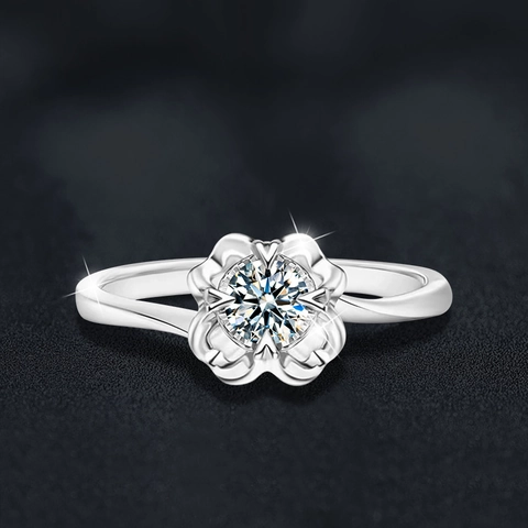 Élégante Bague en Argent Sterling 925 avec Moissanite pour Femme Design Fleur Baiser de Neige Luxueux Bague de Fiançailles Bijoux Mode