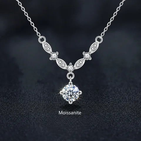 Collar de Plata de Ley S925 Con Moissanita Para Mujer Lujoso Collar Con Colgante de Galaxia Brillante en Forma de V Corte Redondo Joyería Certificada GRA