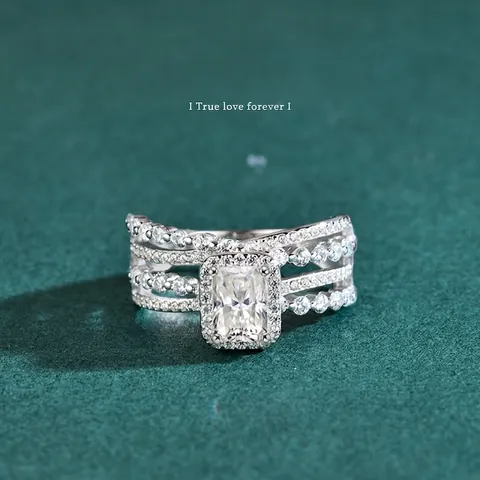 Bague de Luxe en Argent Sterling 925 avec Moissanite pour Femme Coupe Radiant avec Strass et Bande Multicouche