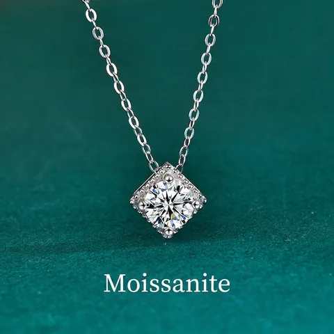 Collier Pendentif Halo Carré en Argent Sterling 925 Moissanite Simple Mode Bijoux Moissanite pour Femme Cadeau Avec Certificat GRA