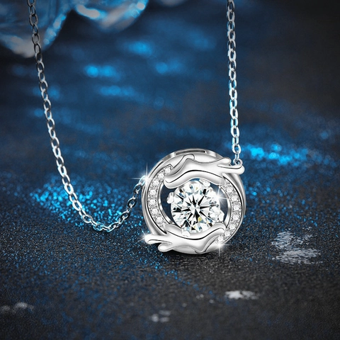 Collana con Ciondolo Zodiaco dell'Anno del Dragone Cinese in Argento Sterling 925 e Moissanite Gioielli Tondi Brillanti da Donna