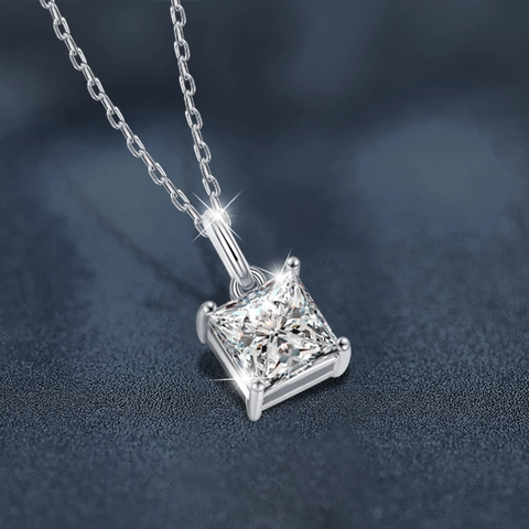 Collar con Colgante de Moissanita de Plata de Ley 925 Corte Princesa Cuadrado Color D Joyería Cadena de Clavícula para Mujer Elegante Regalo de Cumpleaños