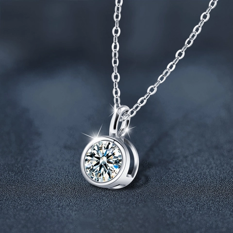 Collana con Ciondolo in Moissanite in Argento Sterling 925 per Donna Taglio Brillante Rotondo Castone a Bolle Catena da Clavicola Gioielli di Lusso