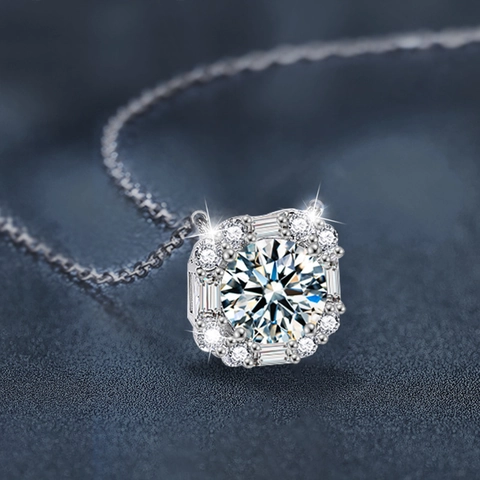 Lussuosa Collana Con Ciondolo a Zolletta di Zucchero in Argento Sterling S925 Moissanite Con Certificato GRA Catena Halo Donna