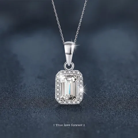 1 Carat Emerald Cut Moissanite Pendant Necklace For Women 925 Sterling Silver Halo Clavicle Chain Fashion Luxury Jewelry Gift