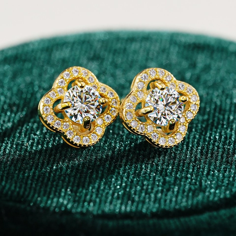 Lussuosi Orecchini a Bottone Quadrifoglio in Argento Sterling 925 Moissanite Placcati Oro Zirconia Orecchini Fiore Gioielli Donna