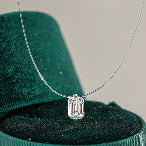 925 Sterlingsilber 1CT Smaragdschliff Moissanit Anhänger Halskette Für Damen Unsichtbare Nylon Kette Clavicle Schmuck GRA