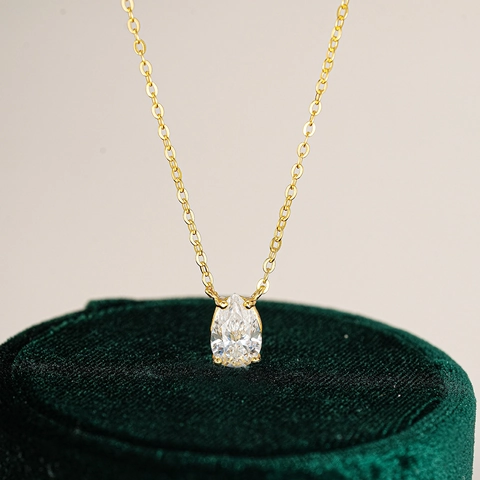 Simple 925 Sterling Silver Pendant Necklace For Women Pear Cut Moissanite Water Drop Necklace Rhinestone Clavicle Chain Jewelry Gift