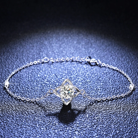 925 Sterling Silver Moissanite Bracelet Minimalist Clover Leaf Hollow Chain Bracelet For Women 1 Carat Zirconia Jewelry Gift