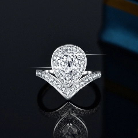 Luxury 925 Sterling Silver Moissanite Ring Pear Cut Water Drop V Shape Inlaid Women Finger Ring Wedding Party Jewelry