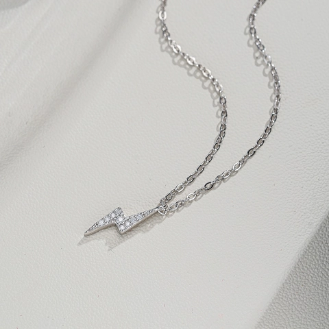 925 Sterling Silver Moissanite Lightning Bolt Pendant Necklace For Women Sparkling Inlaid Fine Jewelry Banquet Accessory Gift