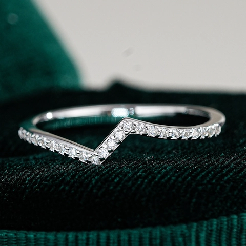 925 Sterling Silver Asymmetric V-Shape Moissanite Ring Hip Hop Pave Moissanite Wishbone Rings For Women Fine Jewelry Gift
