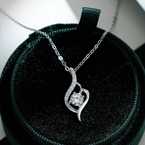 925 Sterlingsilber Moissanit Anhänger Halskette Rundschliff 0.5ct Stromlinienförmige Eingelegte Strass Halskette Für Damen Hochzeit Schmuck