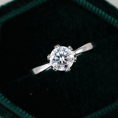 Klassischer Sechskrallen Moissanit Ring 925 Sterlingsilber Rundbrillant Schliff 1 Karat Verlobungsring Hochzeit Damen Schmuck