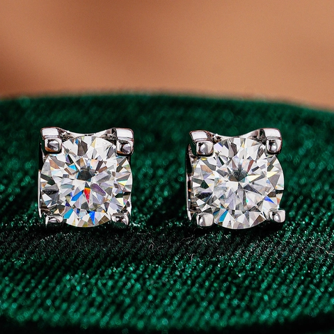 S925 Sterling Silver Moissanite Bull Head Stud Earrings Minimalist Round Cut Rhinestone Earrings Jewelry Wedding Gift For Women