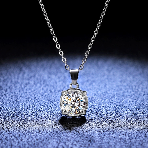 925 Sterling Silver Moissanite Necklace For Women Radiant Square Halo Pendant Necklace Inlaid Rhinestone Box Chain Fashion Commuter Jewelry Gift