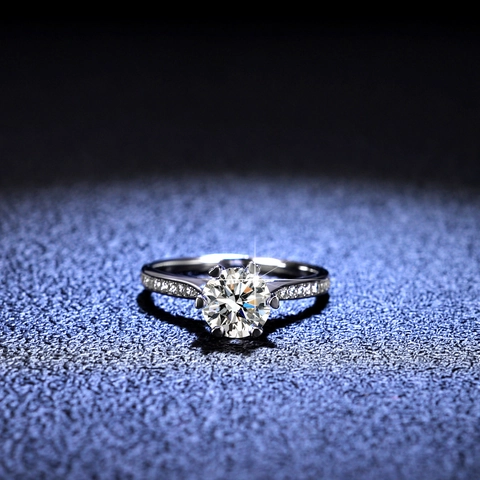 Klassischer 925 Sterlingsilber Moissanit Zirkonia Ring Sechsklauen Krone Eingelegt Rundschliff Hochzeit Verlobungsring Damen Schmuck