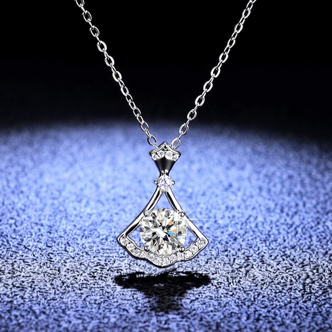 925 Sterling Silver Fan Shaped Skirt Pendant Necklace For Women Moissanite Zirconia Inlaid Luxury Clavicle Chain Jewelry Gift