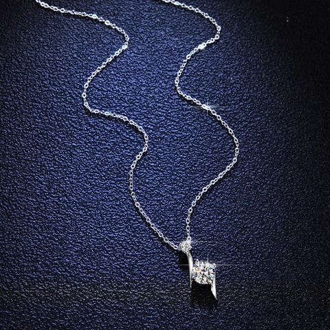 925 Sterling Silver S-Shape Moissanite Zirconia Pendant Necklace For Women Lightning Bolt Clavicle Chain Minimalist Jewelry