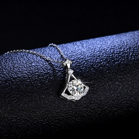 925 Sterling Silver Fan Shaped Skirt Pendant Necklace For Women Moissanite Zirconia Inlaid Luxury Clavicle Chain Jewelry Gift