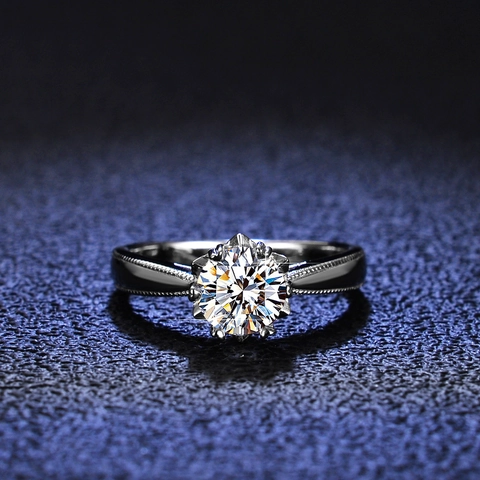 Minimalist 925 Sterling Silver Moissanite Solitaire Ring For Women Six-Prong Snowflake Engagement Ring With Milgrain Edge