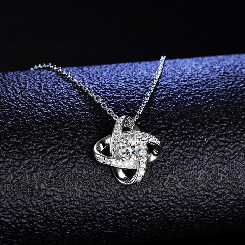 Collana Con Ciondolo in Argento Sterling 925 Moissanite Zirconia per Donna Elegante Quadrifoglio Mulino a Vento Gioielli
