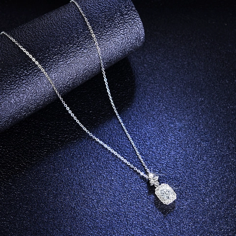 S925 Sterling Silver Emerald Cut Moissanite Pendant Necklace For Women Luxury Four-Leaf Clover Halo Design Rhinestone Clavicle Chain Jewelry Gift
